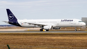 Photo of D-AIDE - Airbus A321-231 operated by Lufthansa