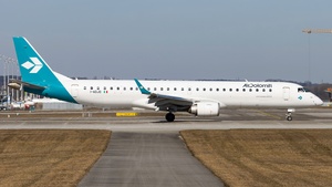 Photo of I-ADJO - Embraer ERJ-195LR operated by Air Dolomiti
