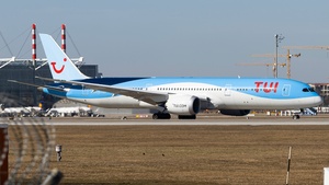 Photo of G-TUIN - Boeing 787-9 Dreamliner operated by TUI Airways