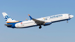 Photo of TC-SOF - Boeing 737-8HC operated by SunExpress