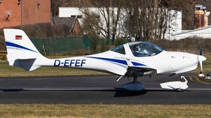 Photo of D-EFEF - Aquila A210 operated by RheinMain Flightcenter