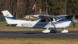 Photo of N2217L - Cessna 182T Skylane operated by Panorama Air