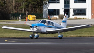 Photo of D-ENCO - Piper PA-28-140 Cherokee D operated by Private