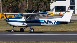 Photo of D-EDVZ - Reims-Cessna F150L operated by FVL Frankfurter Verein für Luftfahrt