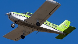 Photo of N140SB - Piper PA-28-140 Cherokee B operated by SkyBound Aviation