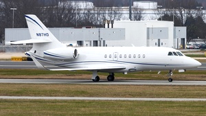 Photo of N87HD - Dassault Falcon 2000LX operated by Home Depot Corp.