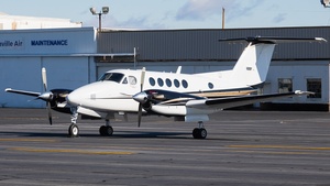 Photo of N77ML - Beechcraft B200GT Super King Air 250 operated by Adams Aviation