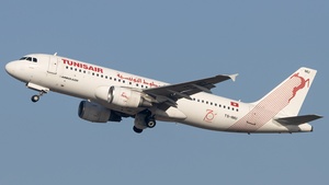 Photo of TS-IMU - Airbus A320-214 operated by Tunisair