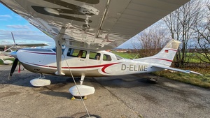 Photo of D-ELME - Cessna T206H Turbo Stationair operated by Air Munich Aviation - Flugschule Jesenwang