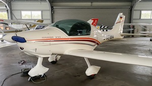 Photo of D-MEWH - Urban Air UFM-10 Samba XXL operated by Private
