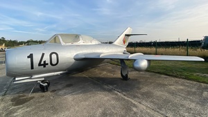 Photo of 140 - Mikoyan-Gurevich MiG-15UTI-P Midget operated by German Democratic Republic Air Force