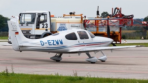 Photo of D-EZWW - Cirrus SR22 G2 operated by Private
