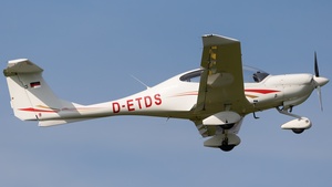 Photo of D-ETDS - Diamond DA40 Diamond Star operated by Motorfliegerclub DASA Manching