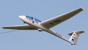 Photo of D-1823 - Schleicher ASK 21 operated by Fliegerklub Auerbach