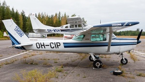 Photo of OH-CIP - Reims-Cessna F152 II operated by Heinolan Ilmailukerho