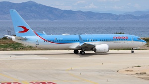 Photo of EI-RZH - Boeing 737 MAX 8 operated by Neos