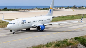 Photo of OY-JZK - Boeing 737-86Q operated by Jettime