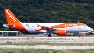 Photo of OE-IJE - Airbus A320-214 operated by easyJet Europe