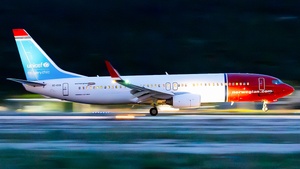 Photo of SE-RXB - Boeing 737-84P operated by Norwegian Air Sweden