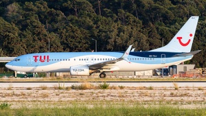 Photo of OO-TUJ - Boeing 737-8K5 operated by TUI Airlines Belgium