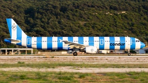 Photo of D-ATCA - Airbus A321-211 operated by Condor