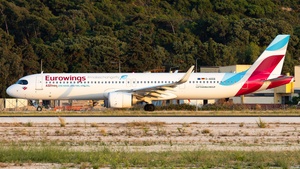 Photo of D-AEEB - Airbus A321-251NX operated by Eurowings