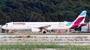 Photo of D-AIDO - Airbus A321-231 operated by Eurowings