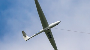 Photo of D-1236 - Schleicher ASK 21 operated by Luftsportgemeinschaft Bayreuth
