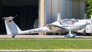 Photo of D-KCHT - Diamond HK36 R Super Dimona operated by Luftsportclub Alpenflug München