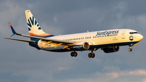 Photo of TC-SOF - Boeing 737-8HC operated by SunExpress