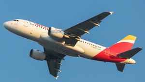 Photo of EC-JXV - Airbus A319-111 operated by Iberia