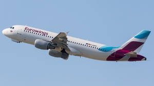 Photo of D-ABNH - Airbus A320-214 operated by Eurowings