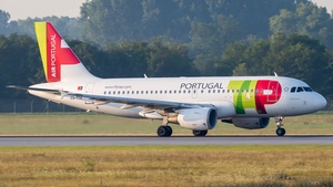 Photo of CS-TTA - Airbus A319-111 operated by TAP Air Portugal