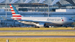 Photo of N284AY - Airbus A330-243 operated by American Airlines