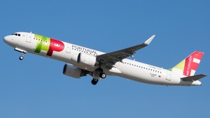 Photo of D-AZAF - Airbus A321-251N operated by TAP Air Portugal