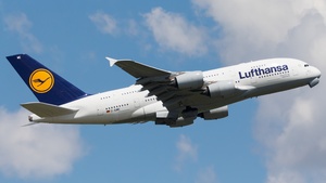 Photo of D-AIME - Airbus A380-841 operated by Lufthansa