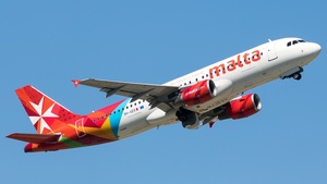 Photo of 9H-AEK - Airbus A320-214 operated by Air Malta