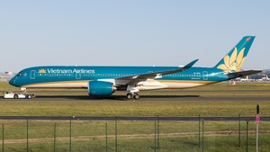 Photo of VN-A892 - Airbus A350-941 operated by Vietnam Airlines