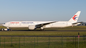 Photo of B-2005 - Boeing 777-39P(ER) operated by China Eastern Airlines