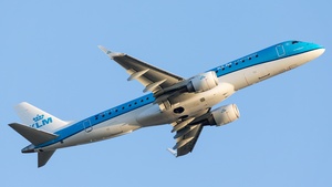 Photo of PH-EZI - Embraer ERJ-190STD operated by KLM Cityhopper