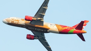 Photo of 9H-AEO - Airbus A320-214 operated by Air Malta