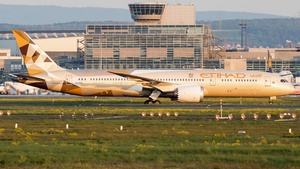 Photo of A6-BLH - Boeing 787-9 Dreamliner operated by Etihad Airways