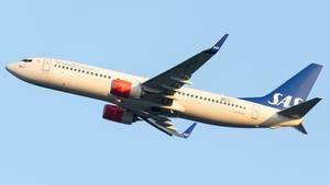 Photo of LN-RGH - Boeing 737-86N operated by SAS Scandinavian Airlines