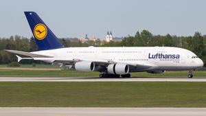 Photo of D-AIMH - Airbus A380-841 operated by Lufthansa