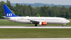 Photo of LN-RPM - Boeing 737-883 operated by SAS Scandinavian Airlines