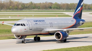 Photo of VQ-BEJ - Airbus A320-214 operated by Aeroflot