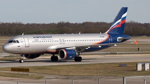 Photo with serial 4579 - Airbus A320-214