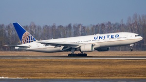 Photo of N791UA - Boeing 777-222(ER) operated by United Airlines