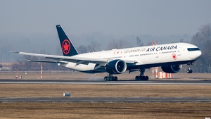 Photo of C-FITL - Boeing 777-333(ER) operated by Air Canada
