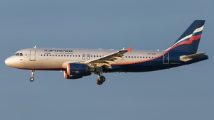 Photo of VP-BZS - Airbus A320-214 operated by Aeroflot